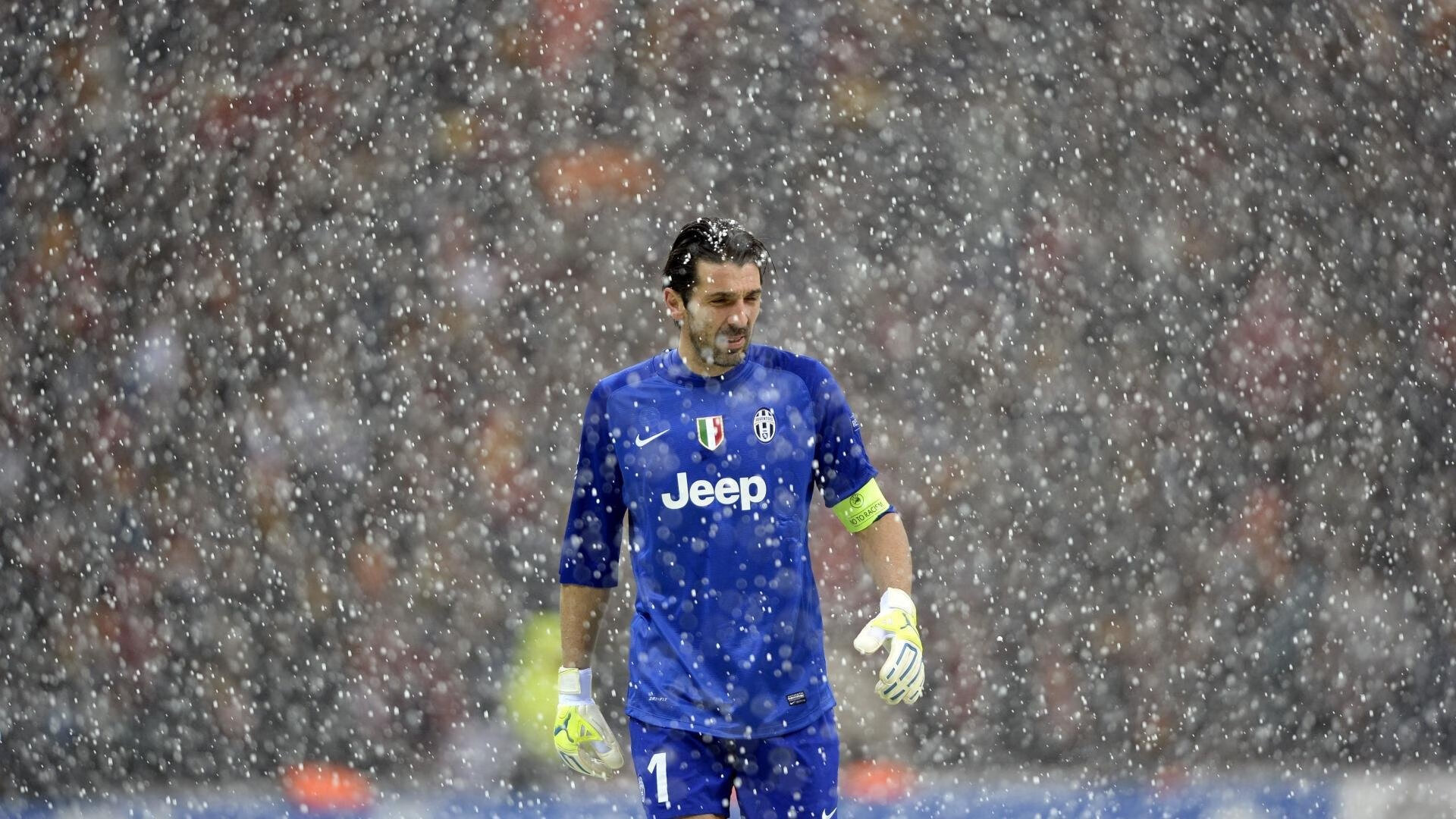 开云·体育全站登录地址-网球双打：默契配合的极致展现，网球双打是什么意思